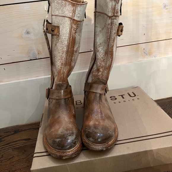Bed Stu Shoes - NEW Bed Stu Gogo tan and white weathered leather Boots size 7